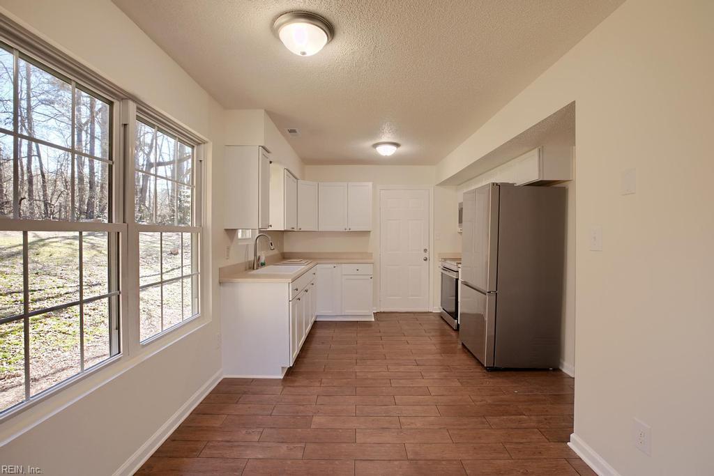 5475 Crany Creek Drive Gloucester VA 23061