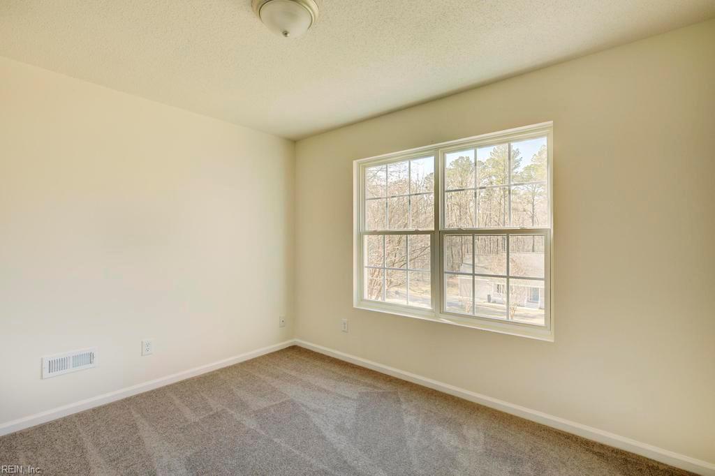 5475 Crany Creek Drive Gloucester VA 23061