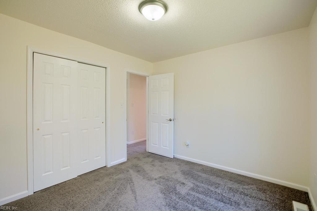 5475 Crany Creek Drive Gloucester VA 23061