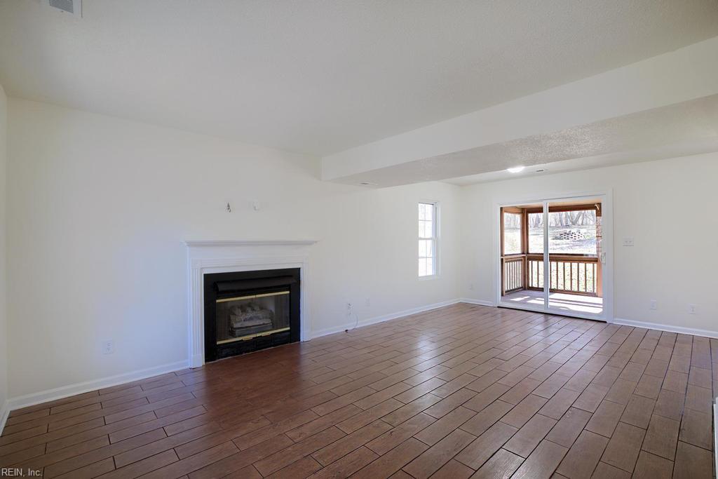 5475 Crany Creek Drive Gloucester VA 23061