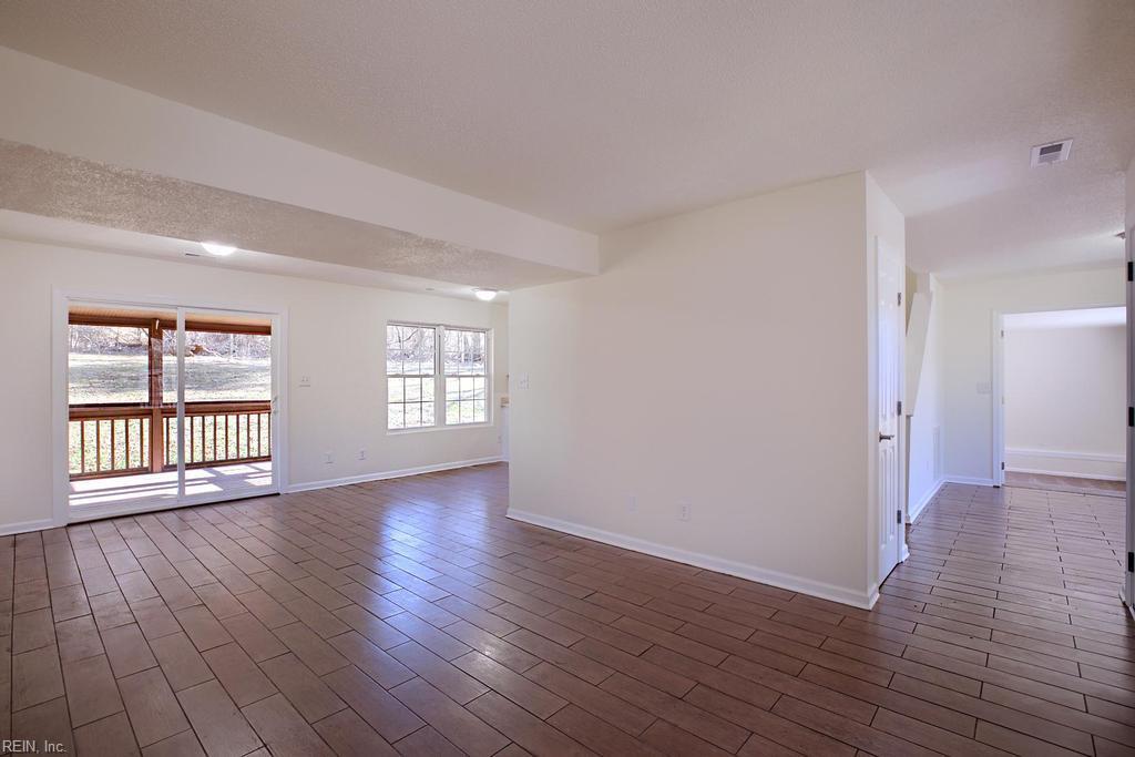 5475 Crany Creek Drive Gloucester VA 23061