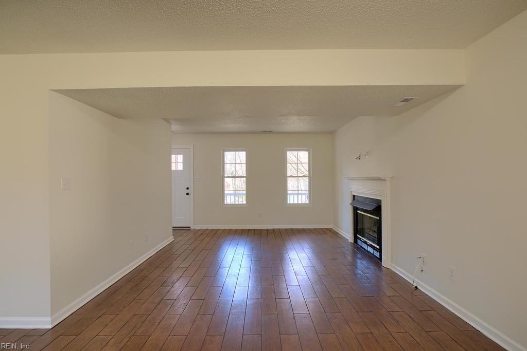5475 Crany Creek Drive Gloucester VA 23061