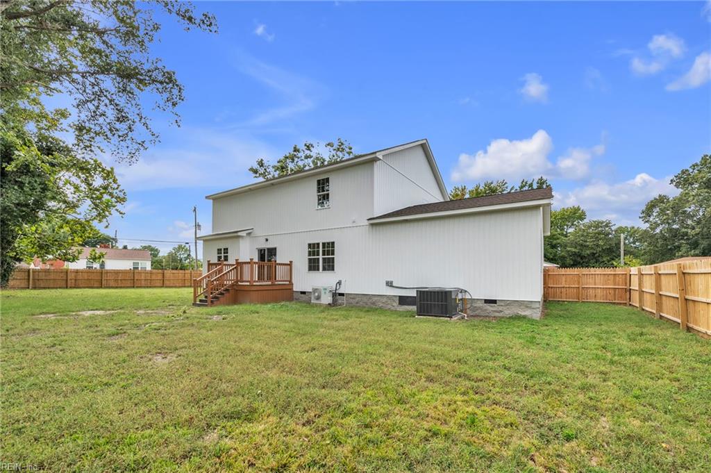502 Center Avenue Newport News VA 23601