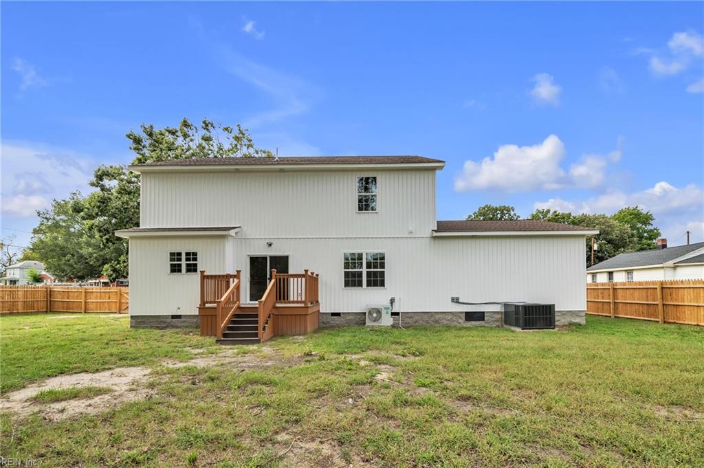 502 Center Avenue Newport News VA 23601