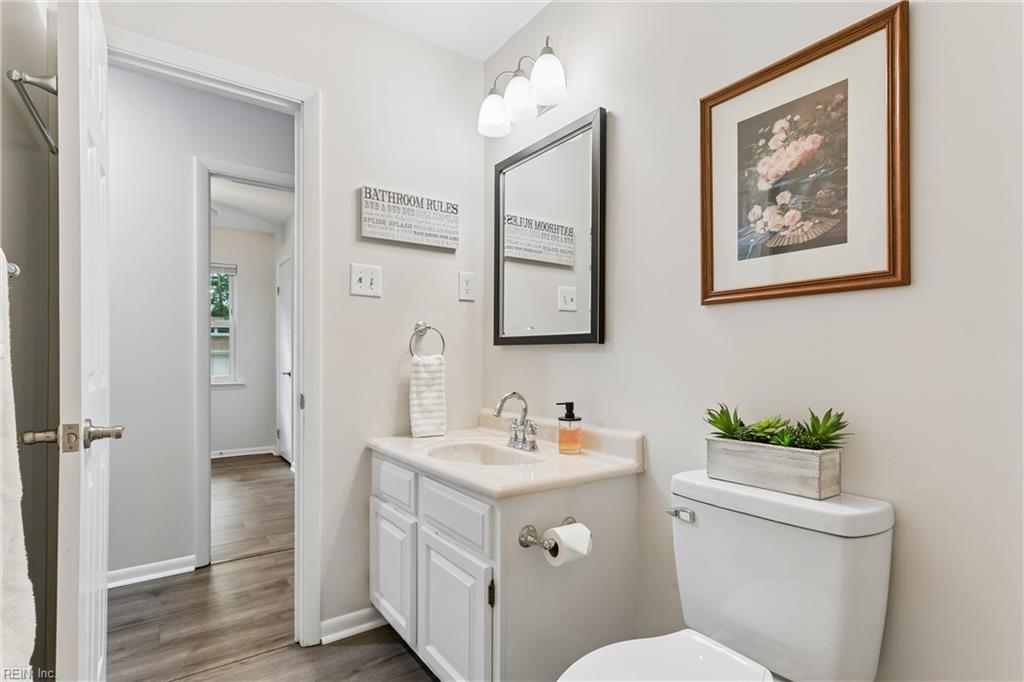 205 Wharf Row Yorktown VA 23692