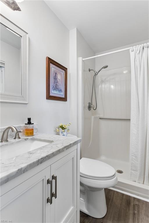 205 Wharf Row Yorktown VA 23692