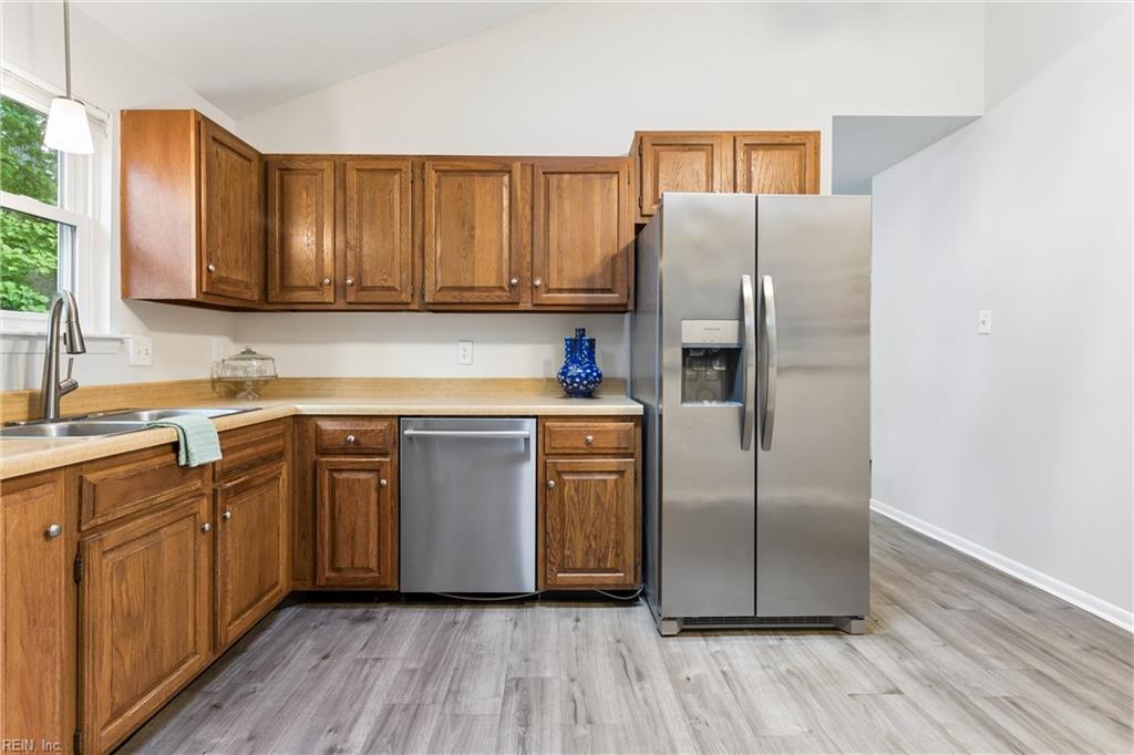205 Wharf Row Yorktown VA 23692