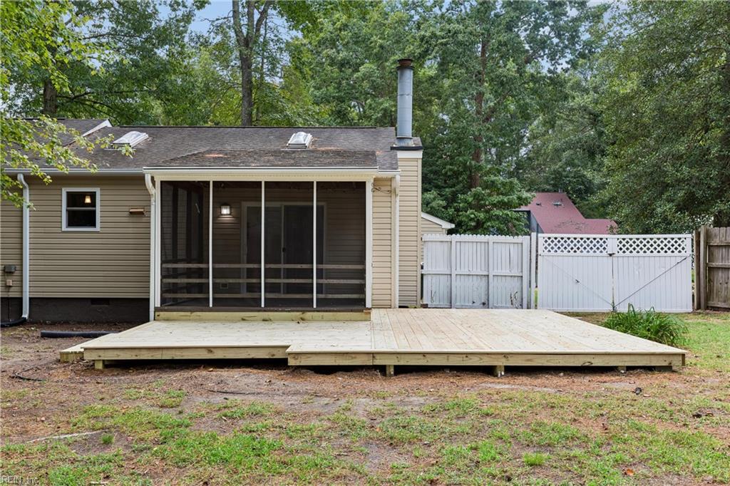 205 Wharf Row Yorktown VA 23692