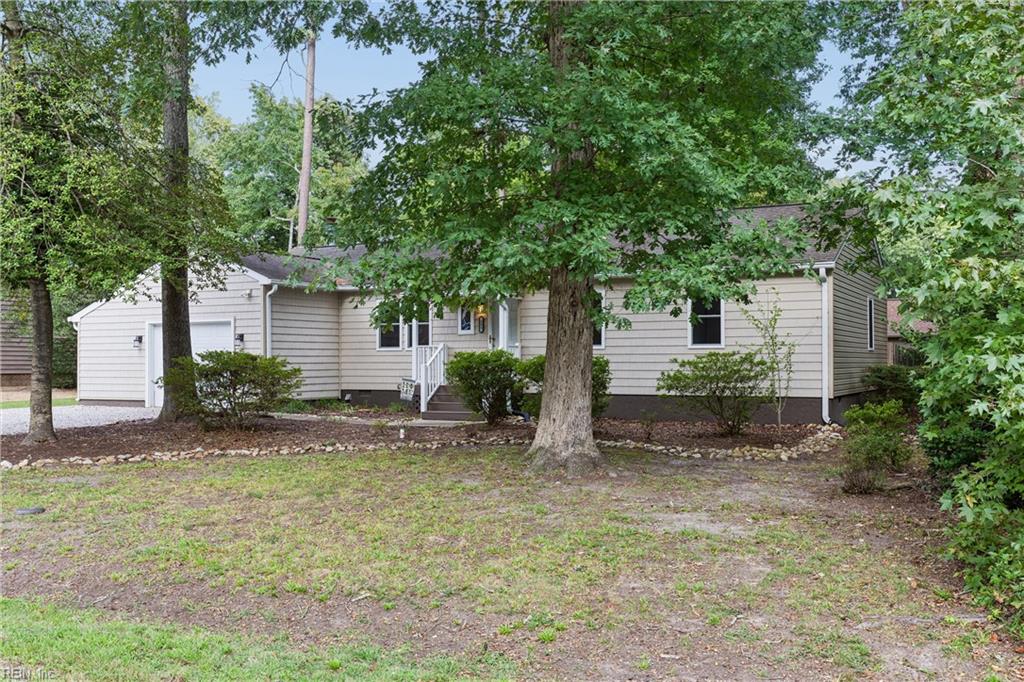 205 Wharf Row Yorktown VA 23692