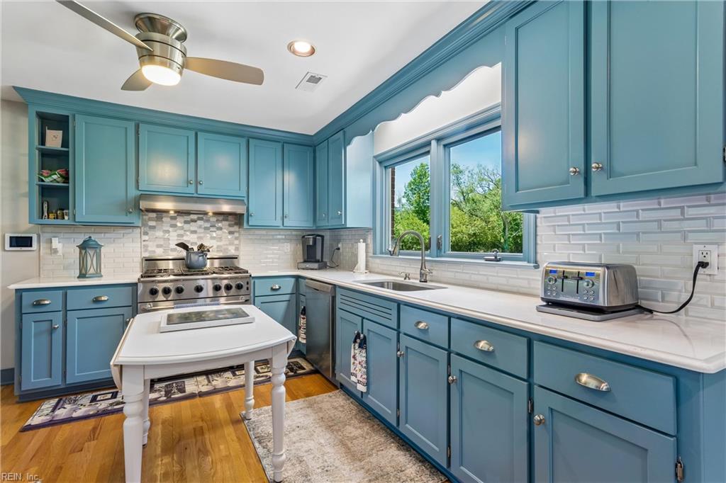 5585 Ware Neck Road Gloucester VA 23061