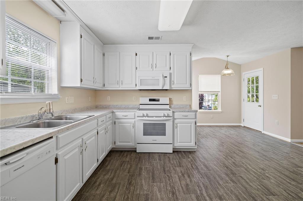 845 Vail Ridge Williamsburg VA 23185