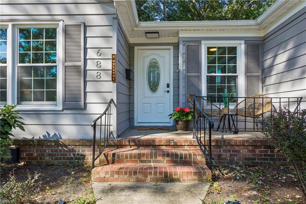 688 Village Green Parkway Newport News VA 23602