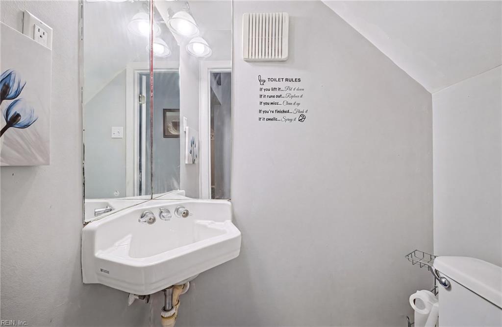 316 Heacox Lane Newport News VA 23608