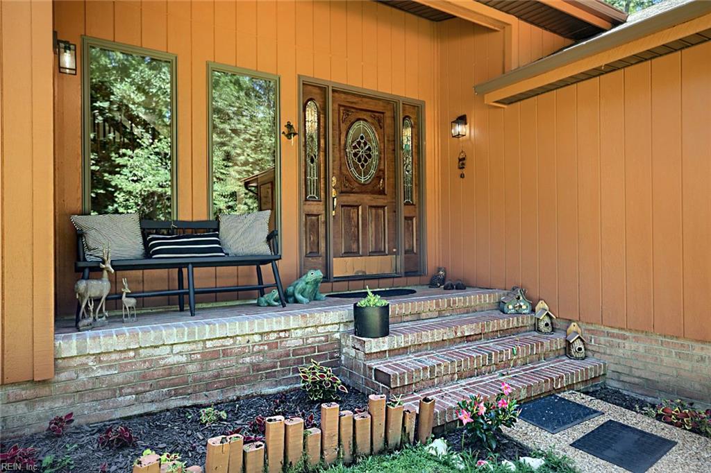 10114 New Hope Court Gloucester VA 23061