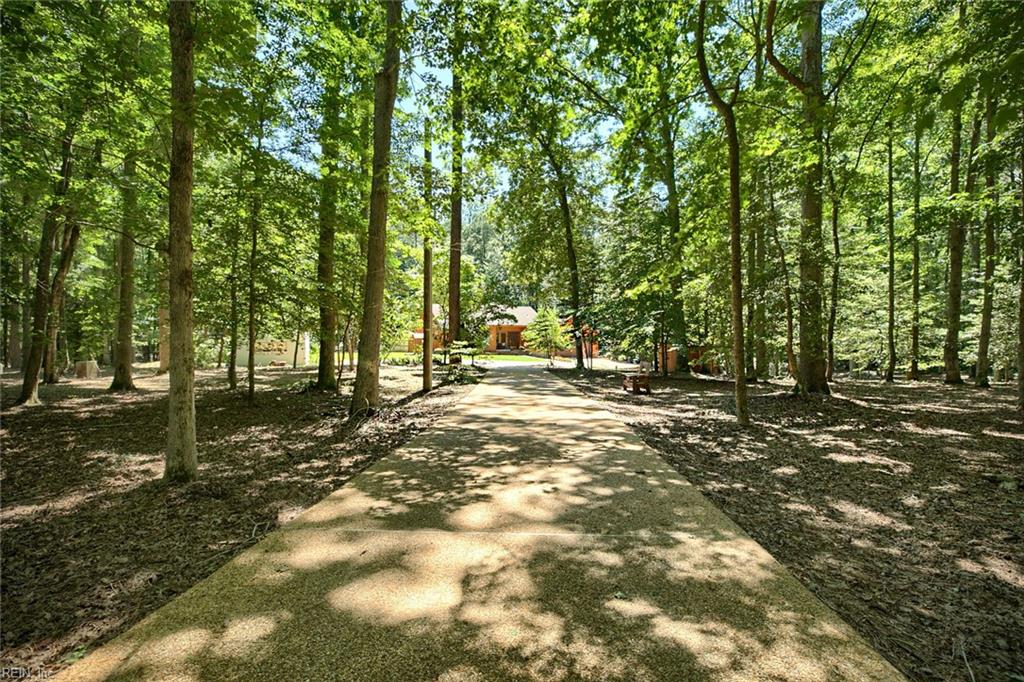 10114 New Hope Court Gloucester VA 23061