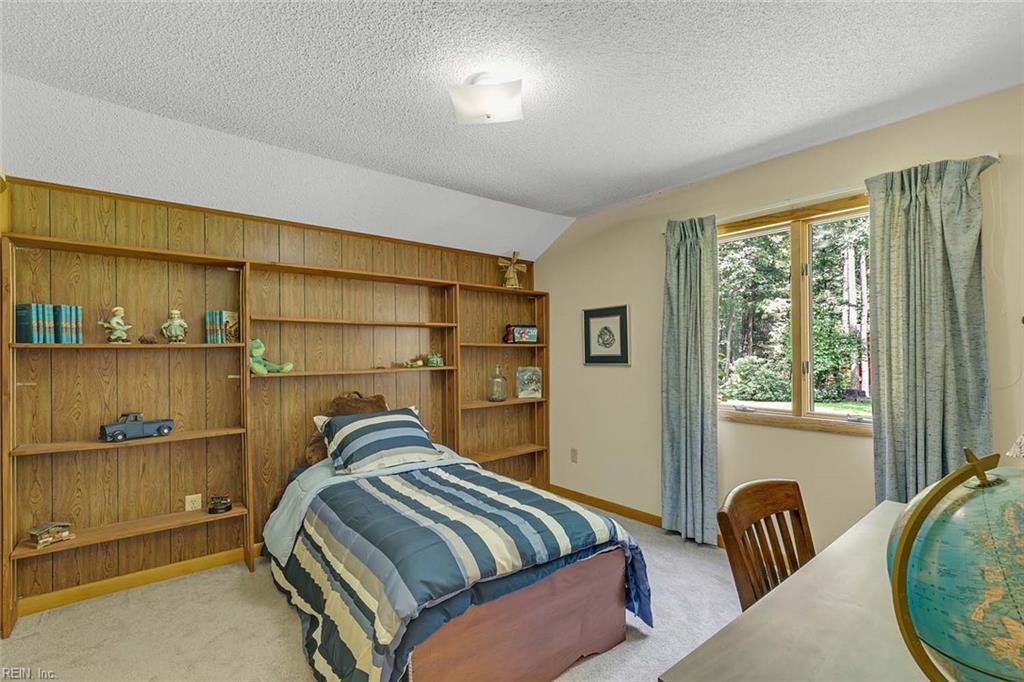 10114 New Hope Court Gloucester VA 23061