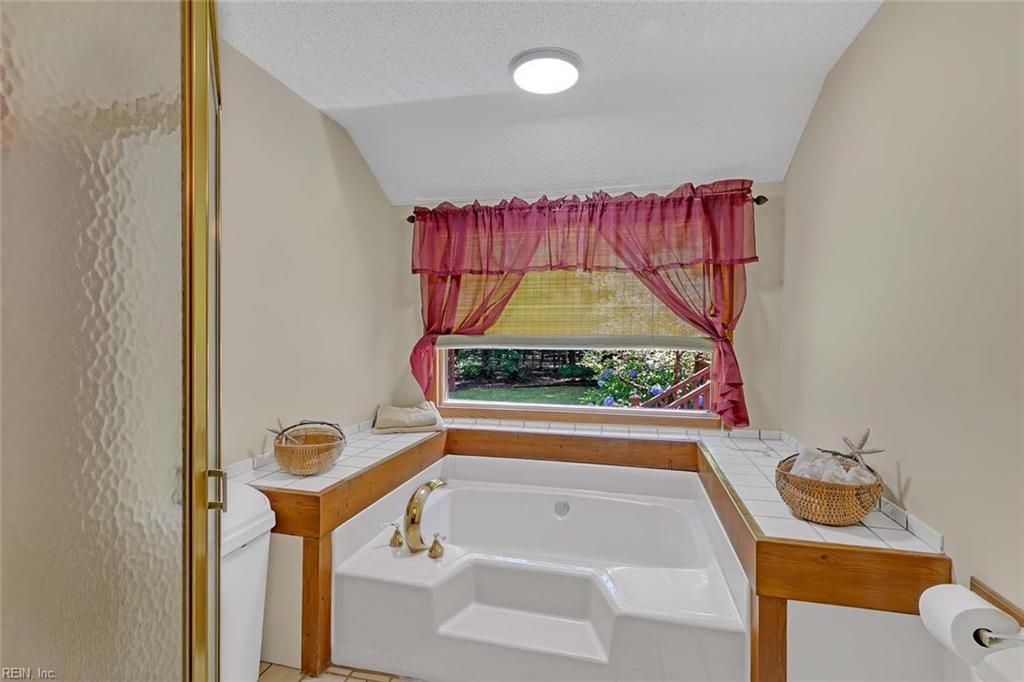 10114 New Hope Court Gloucester VA 23061