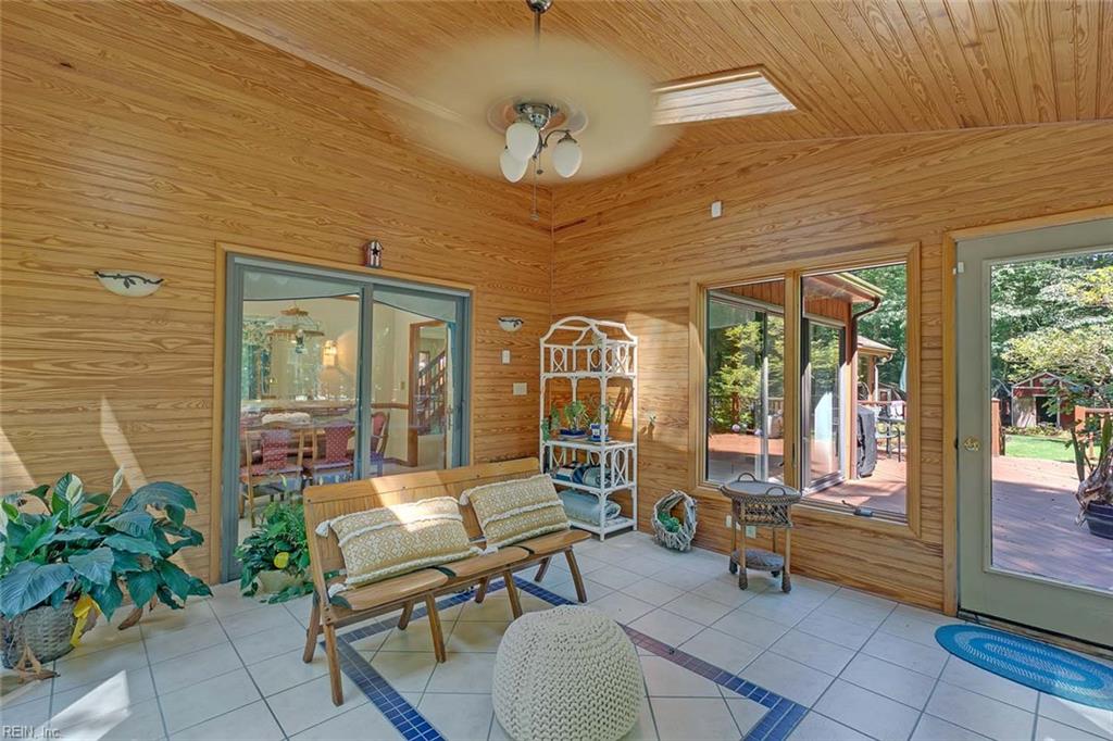 10114 New Hope Court Gloucester VA 23061