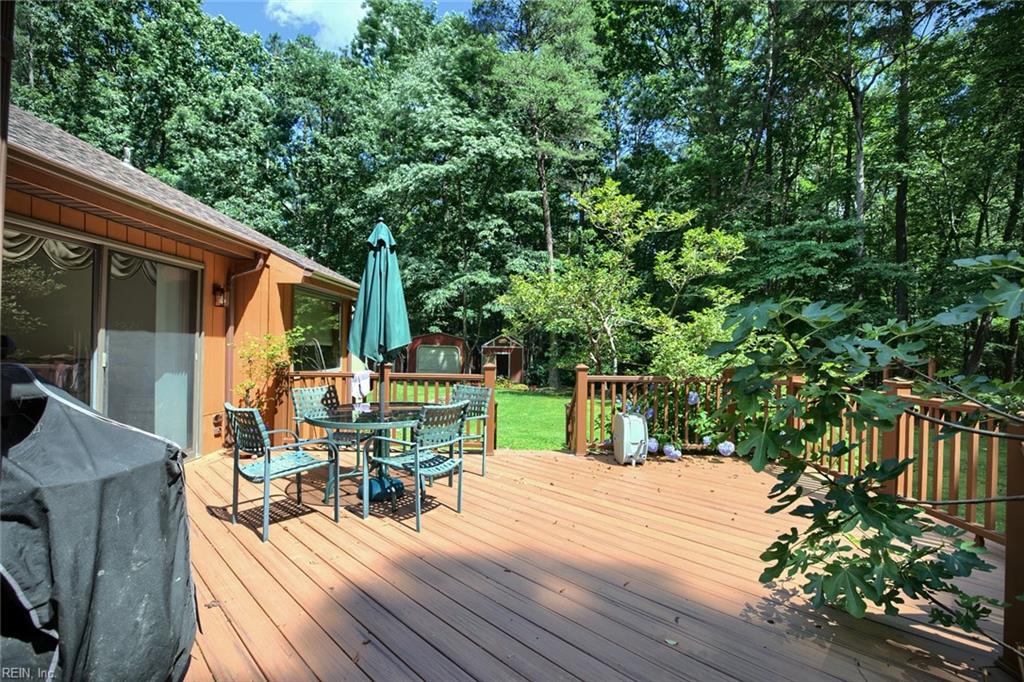 10114 New Hope Court Gloucester VA 23061