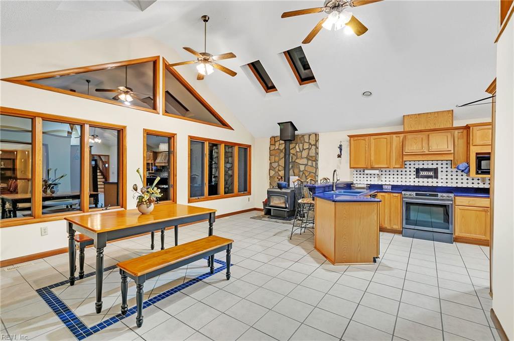 10114 New Hope Court Gloucester VA 23061