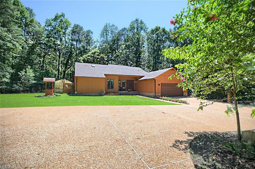 10114 New Hope Court Gloucester VA 23061