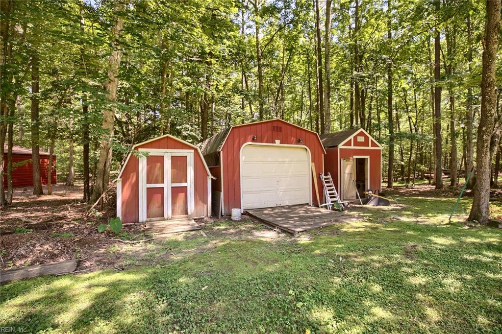 10114 New Hope Court Gloucester VA 23061