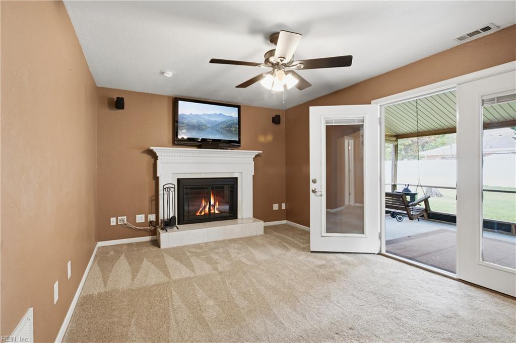 100 Cardinal Lane Yorktown VA 23693