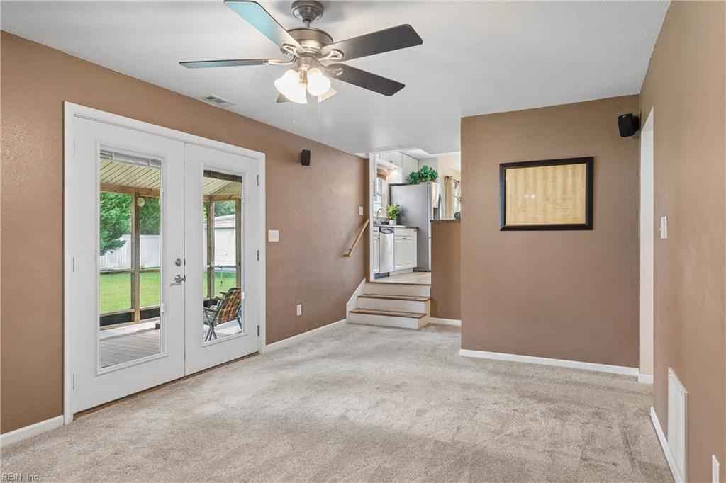 100 Cardinal Lane Yorktown VA 23693