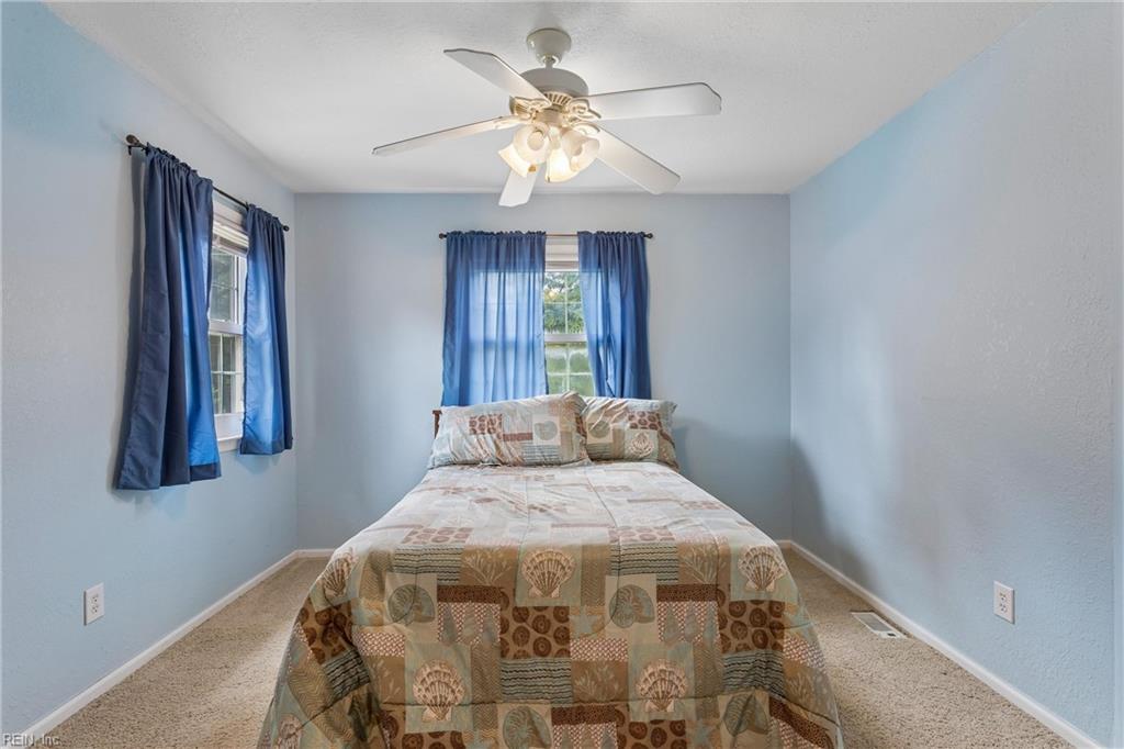 100 Cardinal Lane Yorktown VA 23693