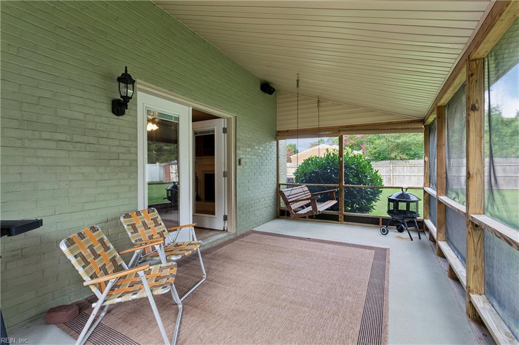 100 Cardinal Lane Yorktown VA 23693