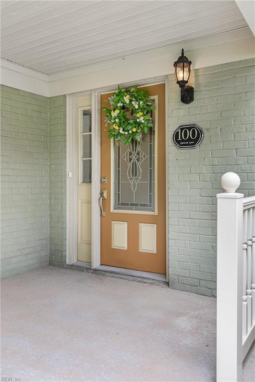 100 Cardinal Lane Yorktown VA 23693
