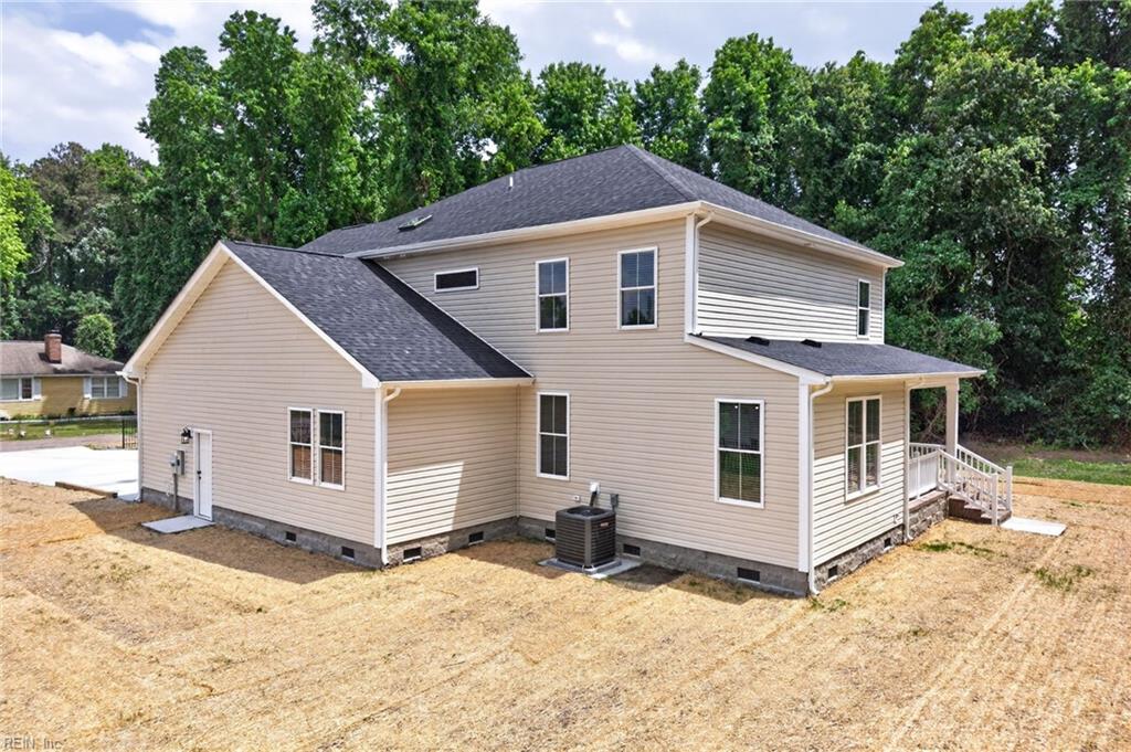 5905 Old Chestnut Avenue Newport News VA 23605