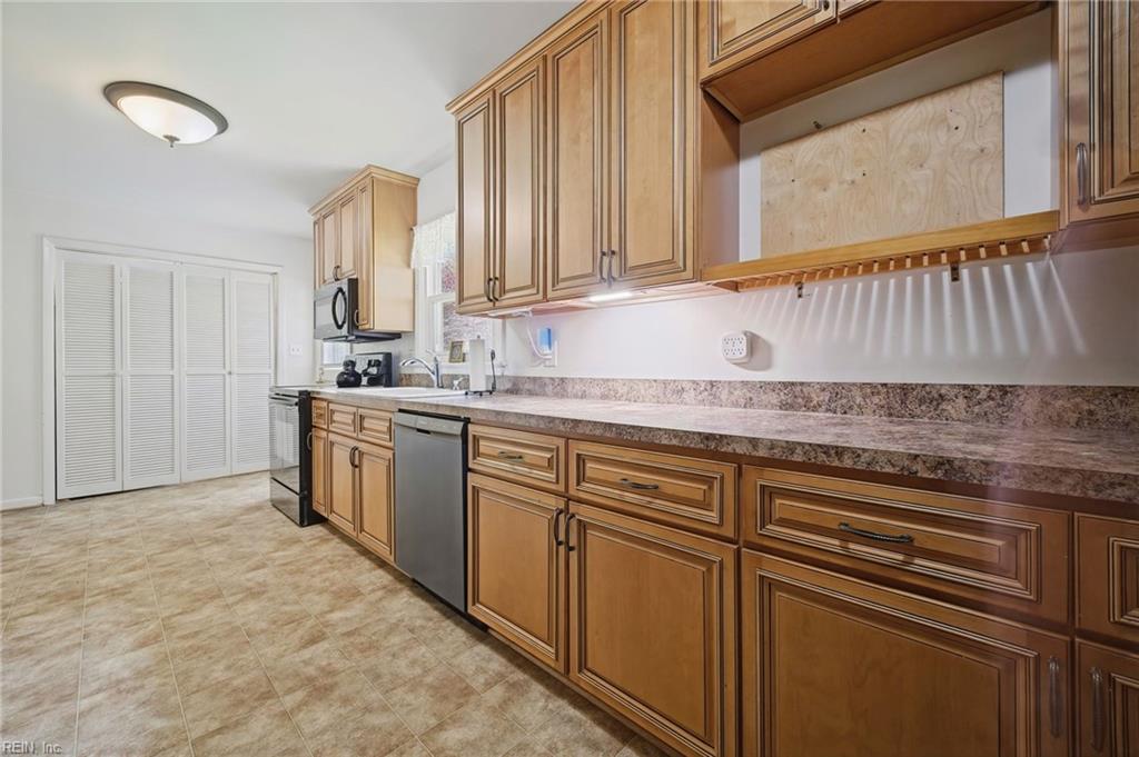 116 Greenland Drive Yorktown VA 23693