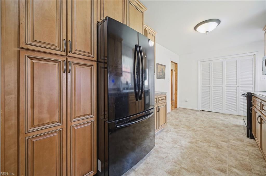 116 Greenland Drive Yorktown VA 23693