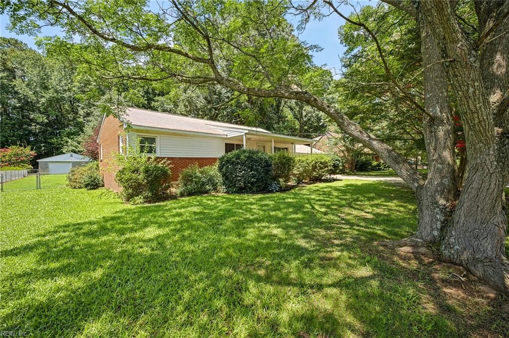 116 Greenland Drive Yorktown VA 23693