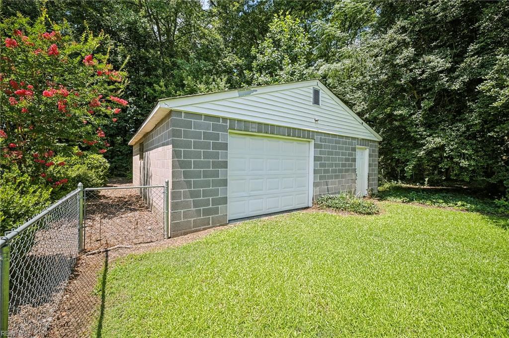 116 Greenland Drive Yorktown VA 23693