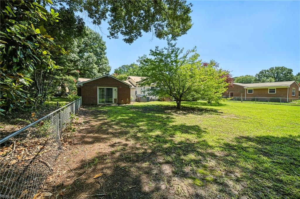 116 Greenland Drive Yorktown VA 23693