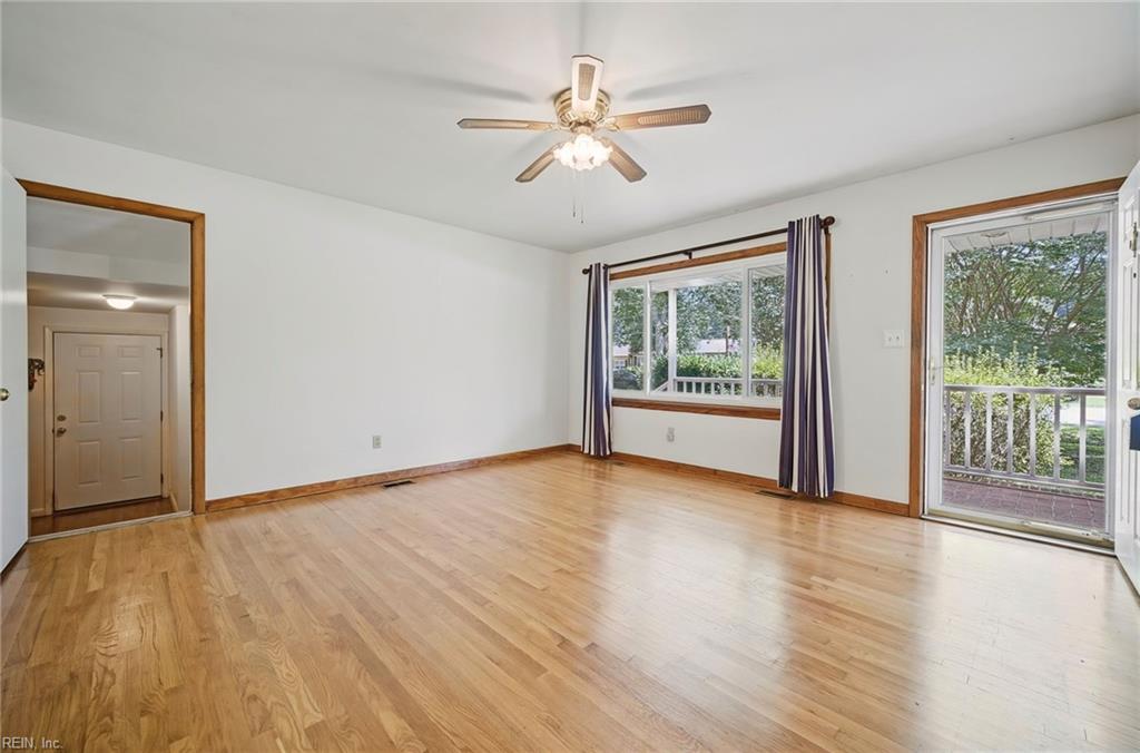 116 Greenland Drive Yorktown VA 23693