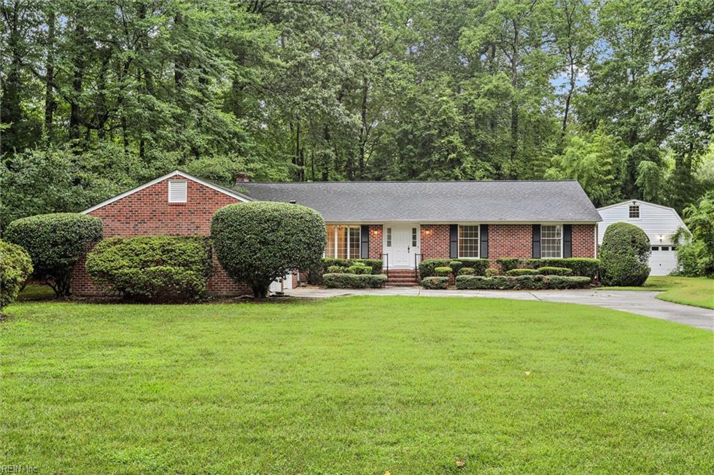 105 Ilex Drive Yorktown VA 23692