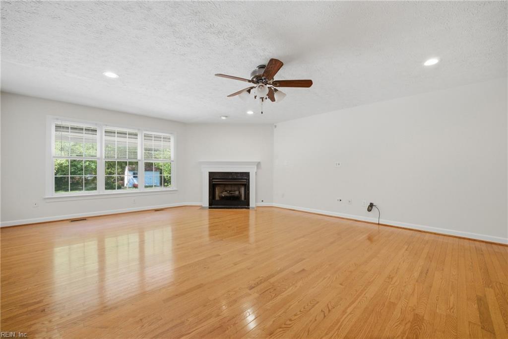 113 Tern Court Yorktown VA 23692