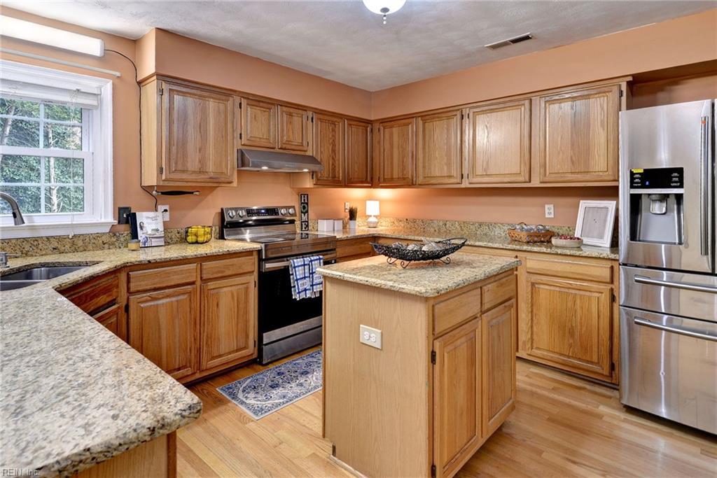 804 Gateway Court Newport News VA 23602