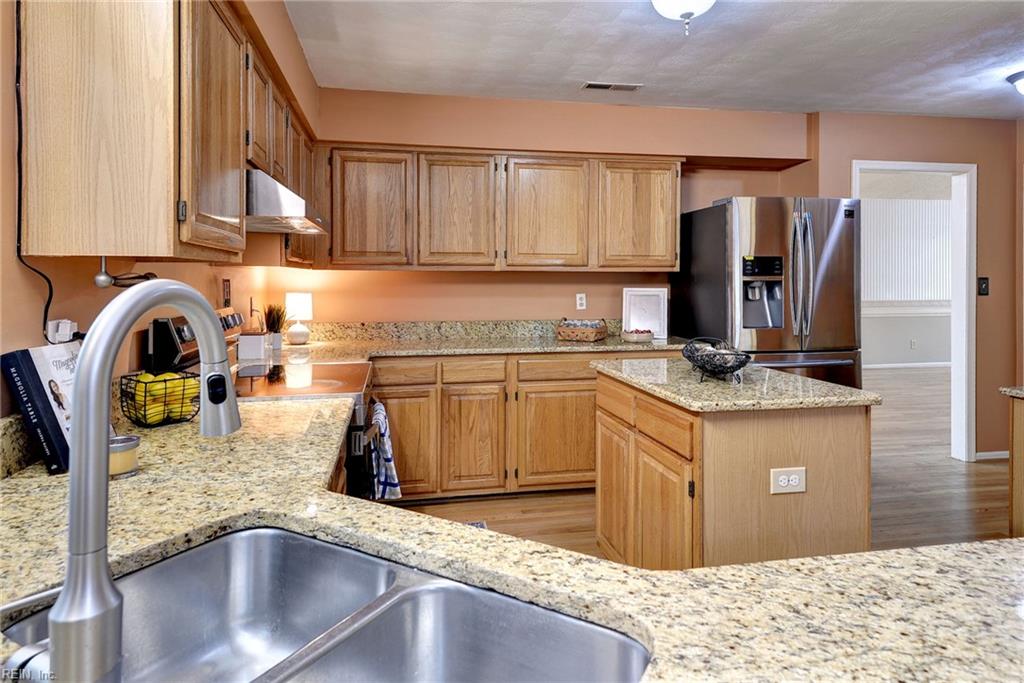 804 Gateway Court Newport News VA 23602