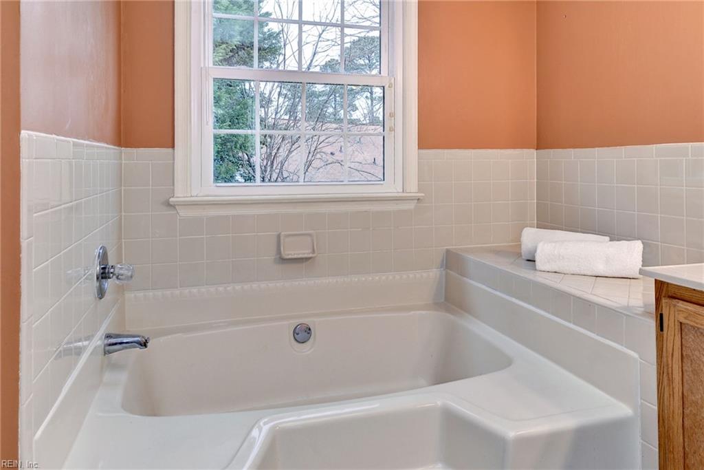 804 Gateway Court Newport News VA 23602