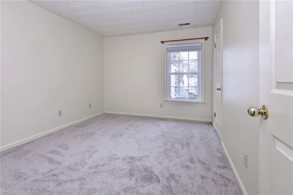 804 Gateway Court Newport News VA 23602