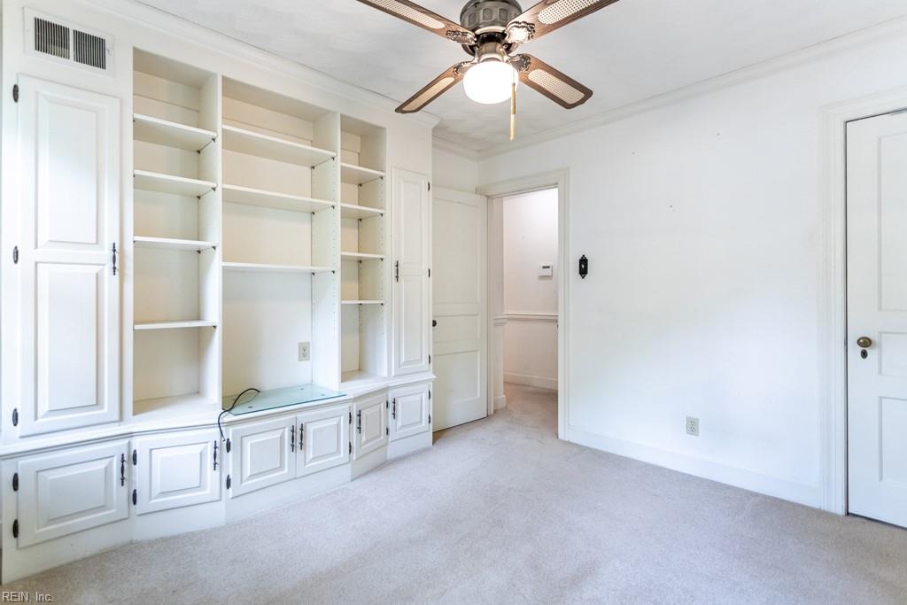 23 White Oak Drive Newport News VA 23601