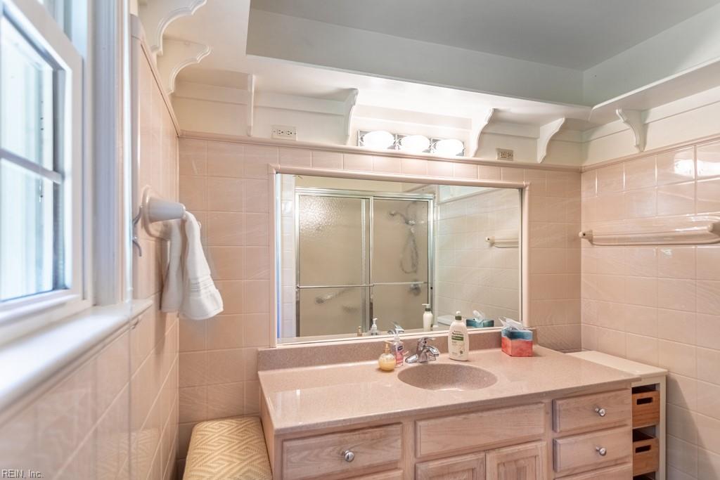 23 White Oak Drive Newport News VA 23601