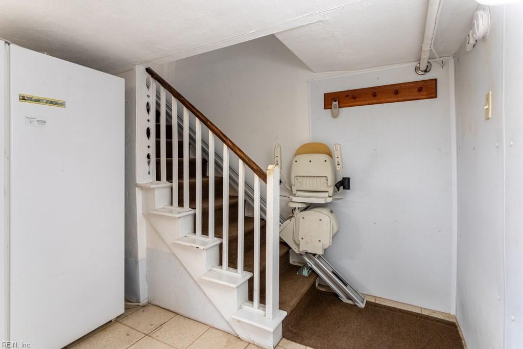 23 White Oak Drive Newport News VA 23601