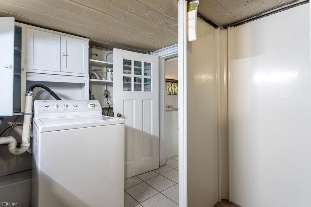 23 White Oak Drive Newport News VA 23601