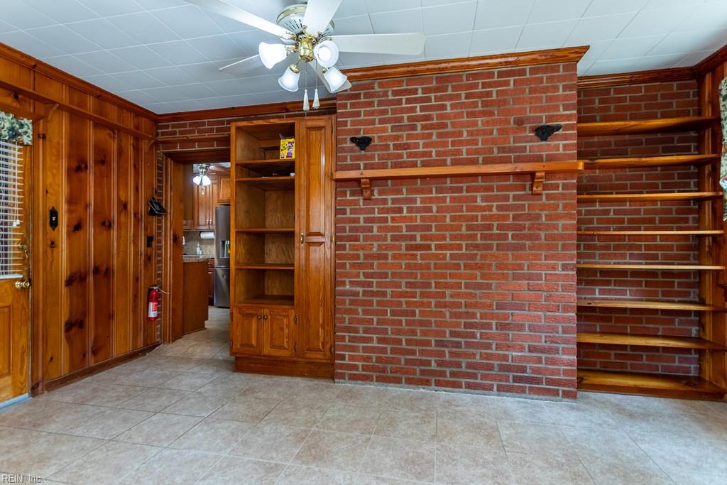 23 White Oak Drive Newport News VA 23601