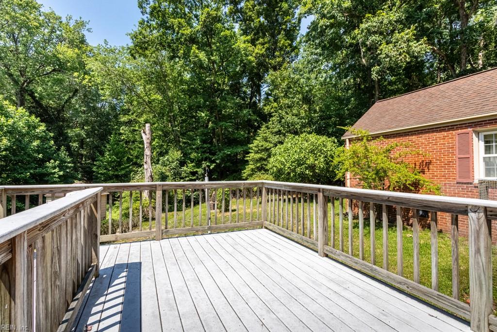23 White Oak Drive Newport News VA 23601